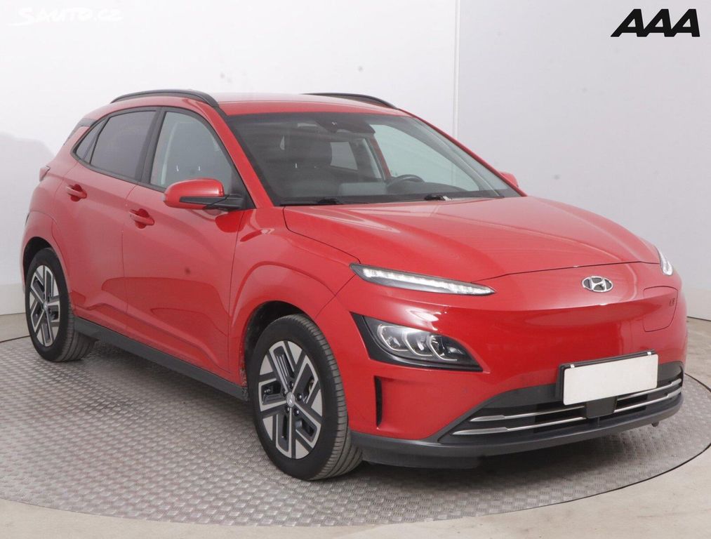 Hyundai Kona, Electric 64 kWh, SoH 100%